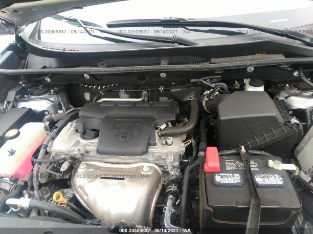 Photo 9 VIN: 2T3BFREV6JW856920 - TOYOTA RAV4 