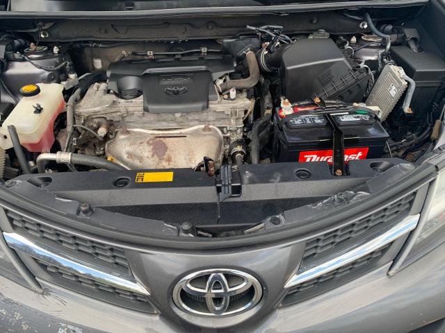 Photo 9 VIN: 2T3BFREV7DW065476 - TOYOTA RAV4 LE 