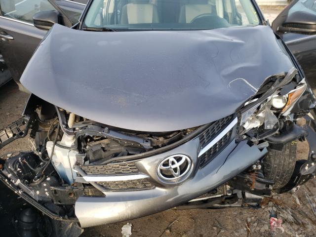 Photo 6 VIN: 2T3BFREV7DW067650 - TOYOTA RAV4 LE 