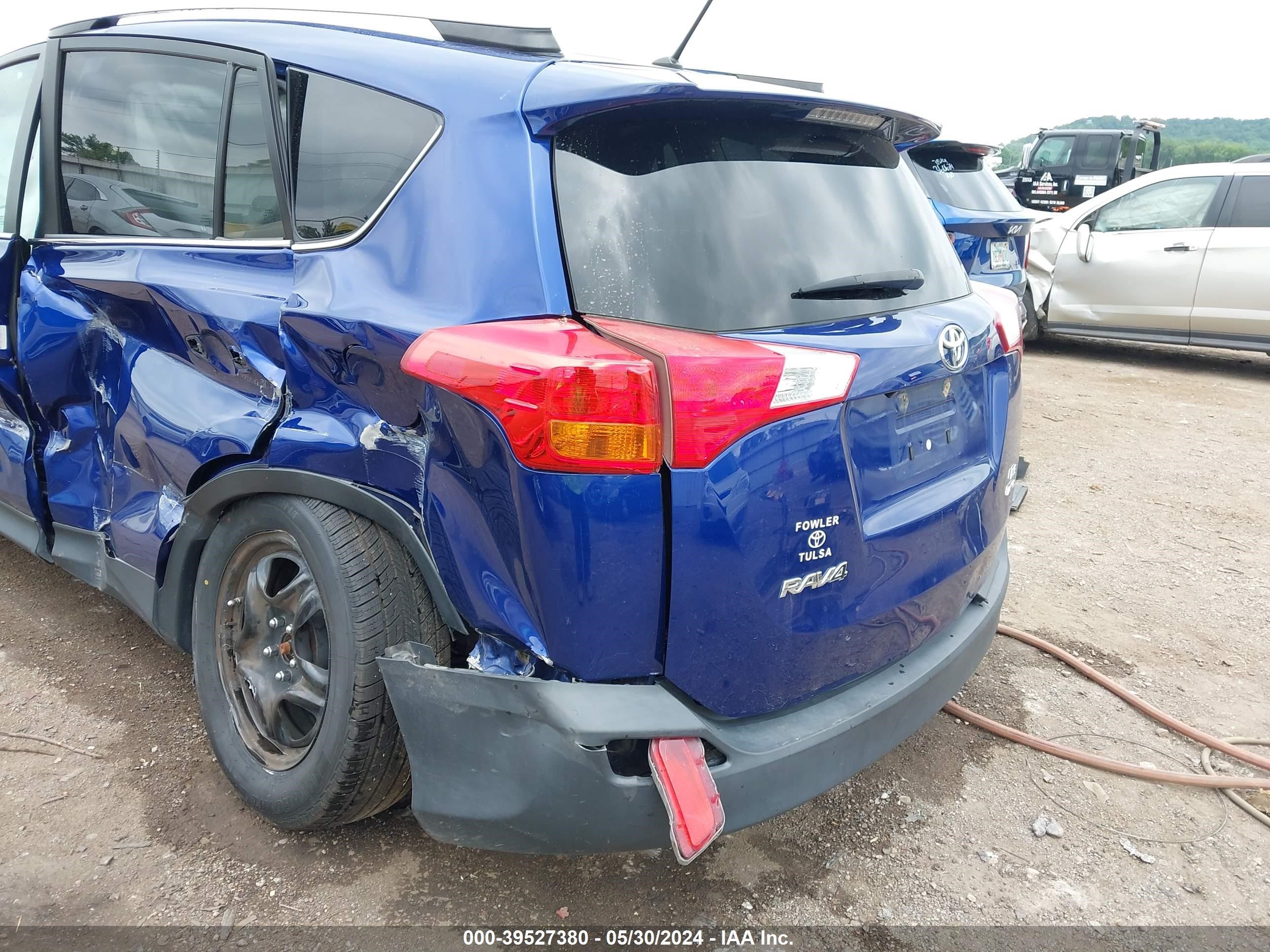 Photo 17 VIN: 2T3BFREV7EW188955 - TOYOTA RAV 4 