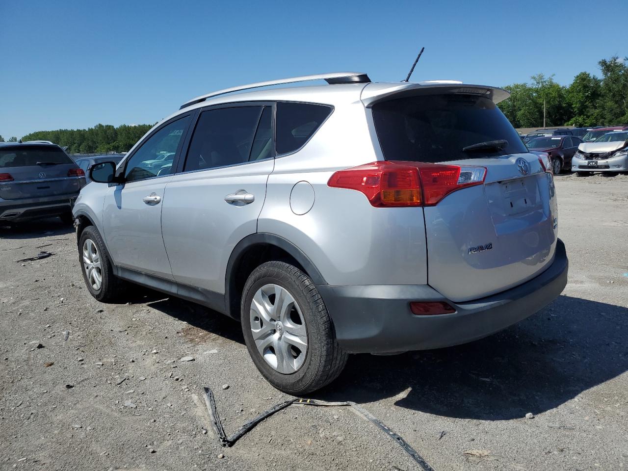 Photo 1 VIN: 2T3BFREV7FW291603 - TOYOTA RAV 4 