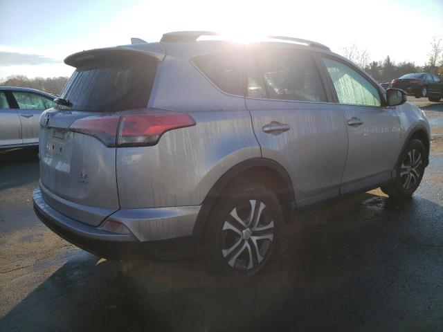 Photo 3 VIN: 2T3BFREV7GW472783 - TOYOTA RAV4 LE 