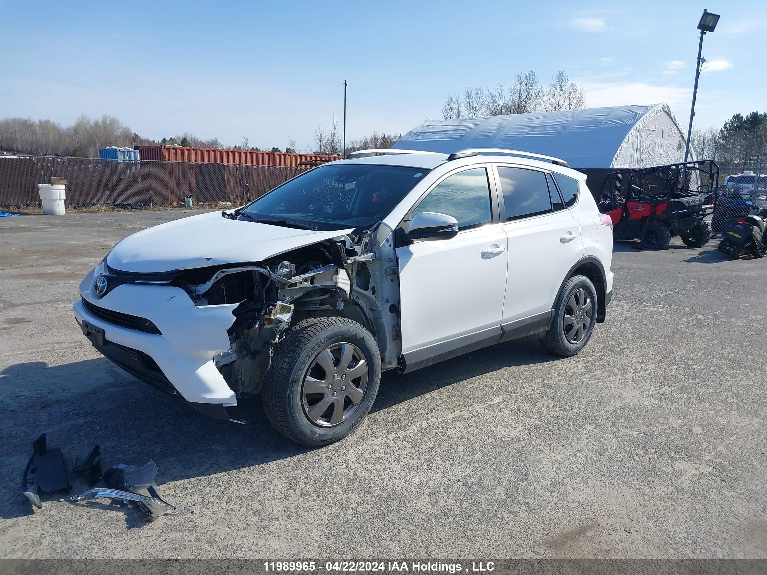 Photo 1 VIN: 2T3BFREV7HW627298 - TOYOTA RAV 4 