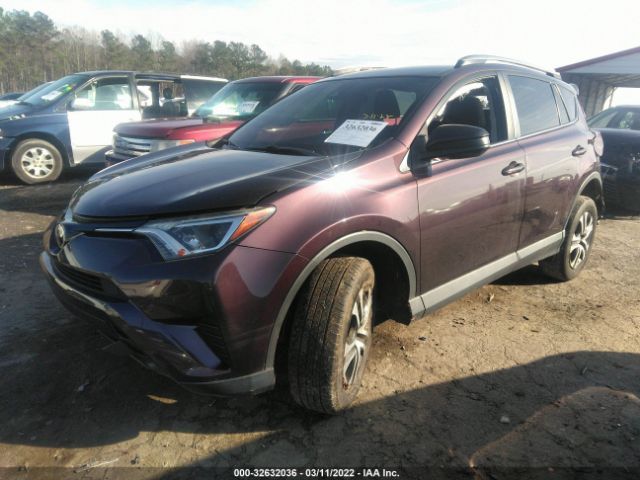 Photo 1 VIN: 2T3BFREV7JW715452 - TOYOTA RAV4 