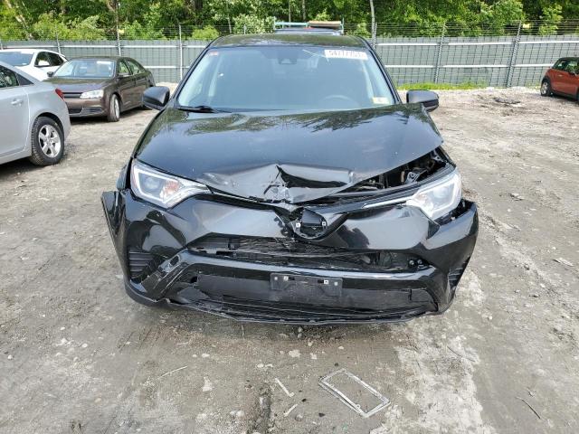 Photo 4 VIN: 2T3BFREV7JW825403 - TOYOTA RAV4 LE 