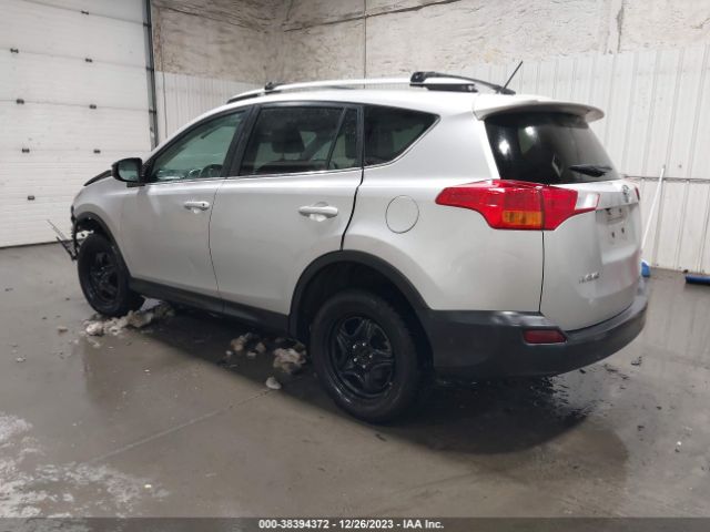 Photo 2 VIN: 2T3BFREV8FW234407 - TOYOTA RAV4 