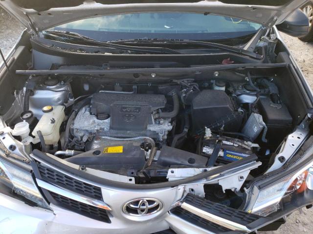 Photo 6 VIN: 2T3BFREV8FW240904 - TOYOTA RAV4 LE 