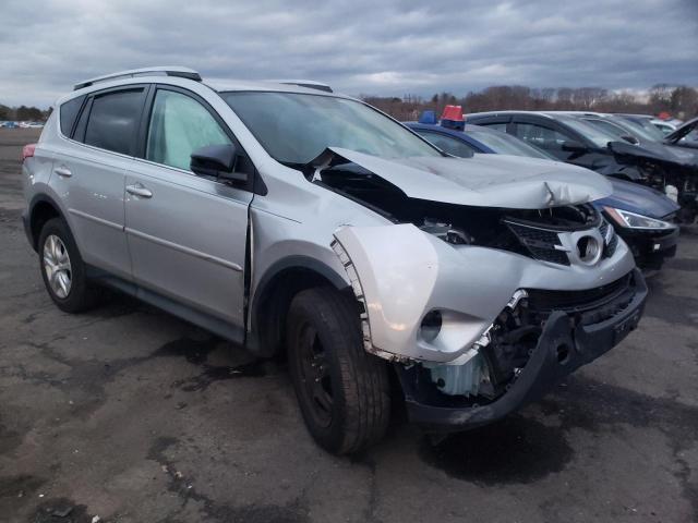 Photo 3 VIN: 2T3BFREV8FW327976 - TOYOTA RAV4 LE 