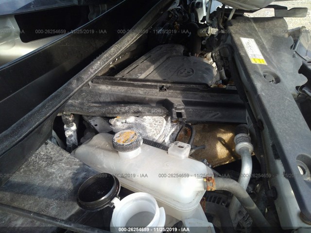 Photo 9 VIN: 2T3BFREV8HW545337 - TOYOTA RAV4 