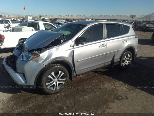 Photo 1 VIN: 2T3BFREV8HW661590 - TOYOTA RAV4 