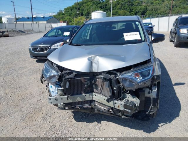 Photo 5 VIN: 2T3BFREV8JW720790 - TOYOTA RAV4 