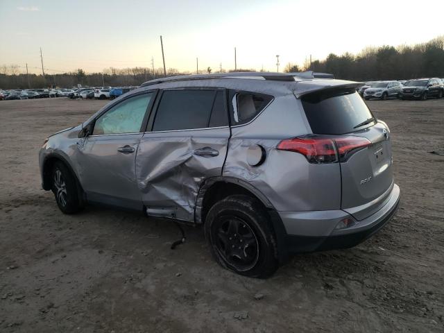 Photo 1 VIN: 2T3BFREV8JW746354 - TOYOTA RAV4 LE 