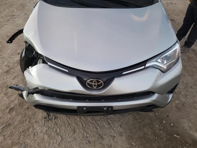 Photo 11 VIN: 2T3BFREV8JW746354 - TOYOTA RAV4 LE 