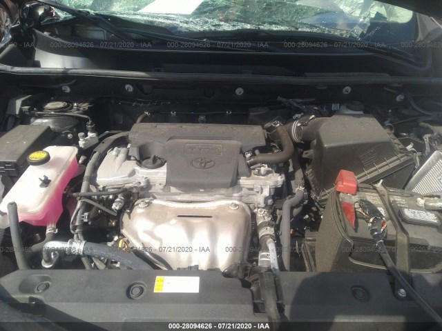 Photo 9 VIN: 2T3BFREV8JW766460 - TOYOTA RAV4 