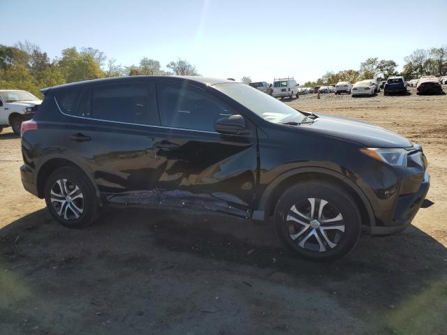 Photo 3 VIN: 2T3BFREV8JW780570 - TOYOTA RAV4 LE 