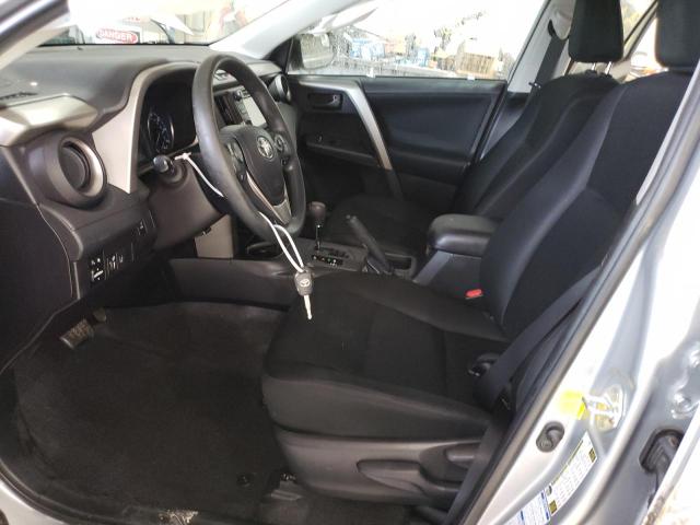 Photo 6 VIN: 2T3BFREV8JW850178 - TOYOTA RAV4 LE 