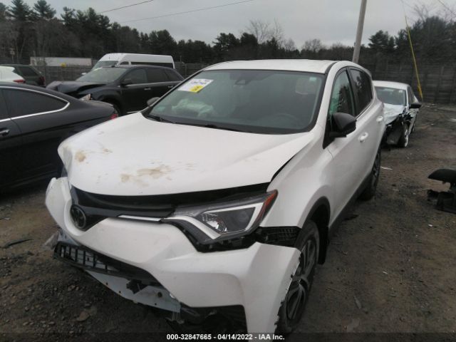 Photo 1 VIN: 2T3BFREV8JW851413 - TOYOTA RAV4 