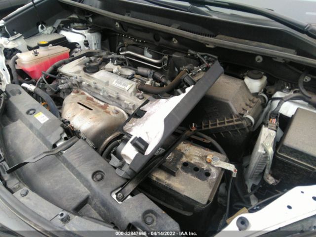 Photo 9 VIN: 2T3BFREV8JW851413 - TOYOTA RAV4 