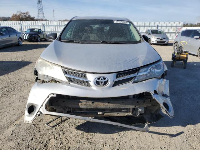 Photo 4 VIN: 2T3BFREV9DW027943 - TOYOTA RAV4 LE 