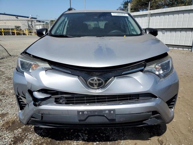 Photo 4 VIN: 2T3BFREV9HW650890 - TOYOTA RAV4 LE 