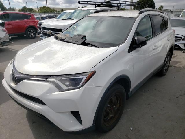 Photo 1 VIN: 2T3BFREV9HW651599 - TOYOTA RAV4 LE 