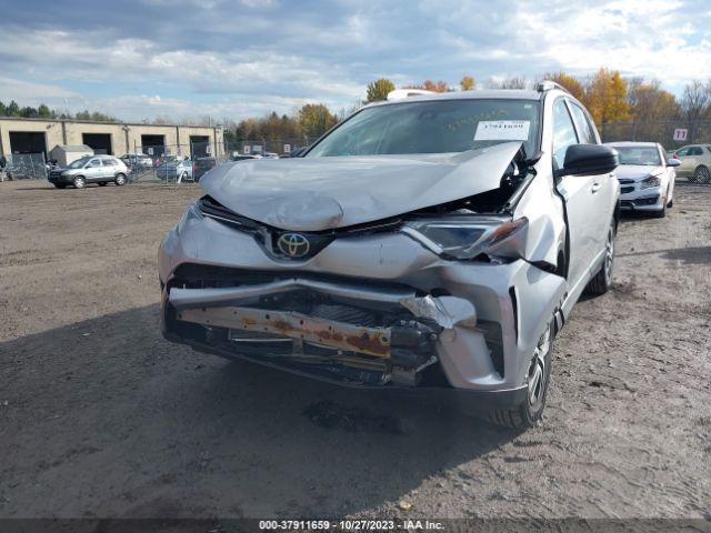 Photo 5 VIN: 2T3BFREV9HW667981 - TOYOTA RAV4 