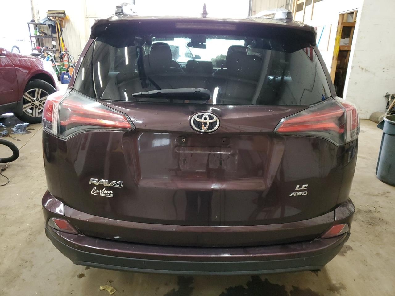 Photo 5 VIN: 2T3BFREV9HW673862 - TOYOTA RAV 4 