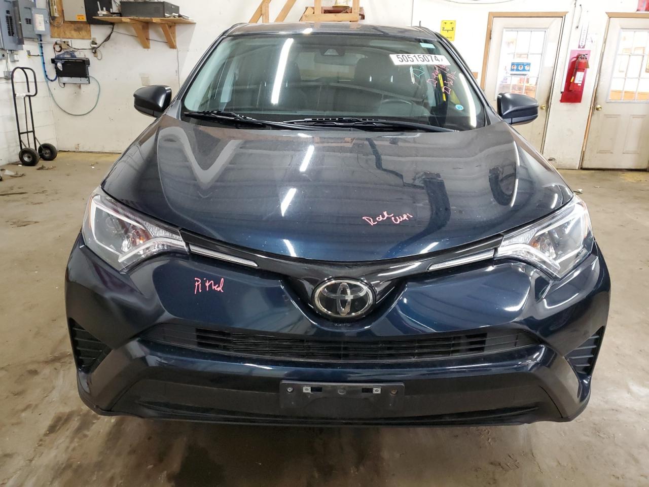 Photo 4 VIN: 2T3BFREV9HW677104 - TOYOTA RAV 4 