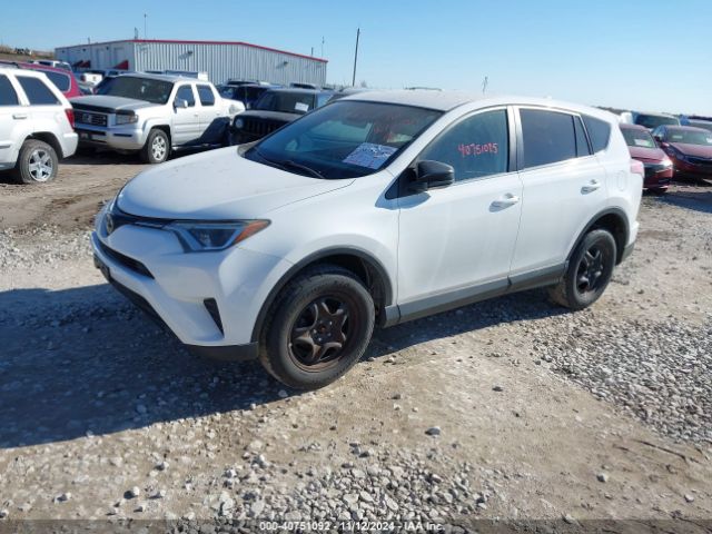 Photo 1 VIN: 2T3BFREV9JW711158 - TOYOTA RAV4 