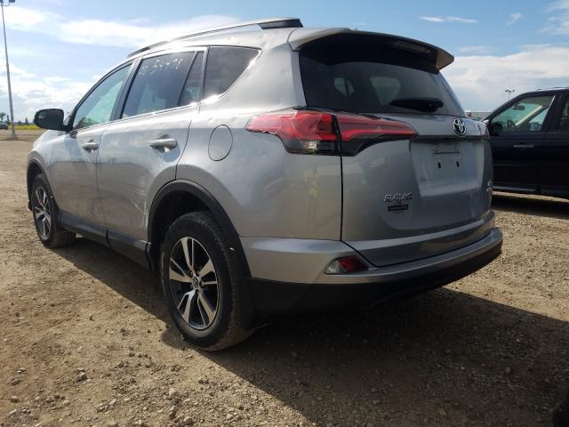 Photo 2 VIN: 2T3BFREV9JW765981 - TOYOTA RAV4 LE 