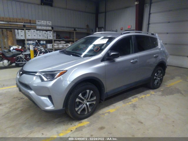 Photo 1 VIN: 2T3BFREV9JW772719 - TOYOTA RAV4 