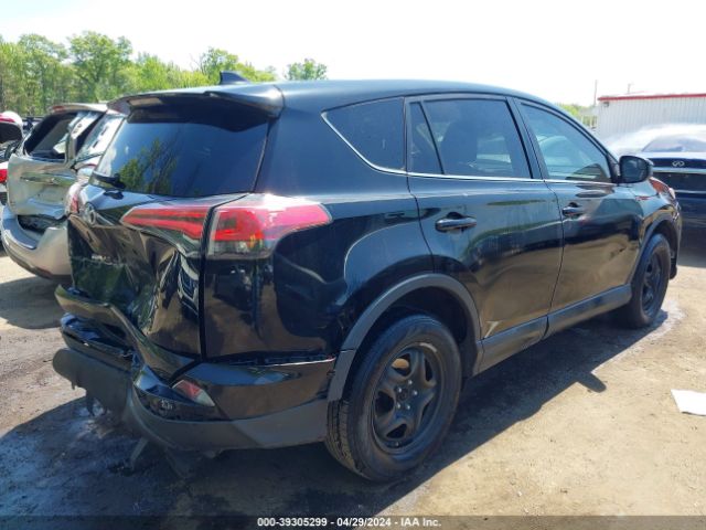 Photo 3 VIN: 2T3BFREV9JW773756 - TOYOTA RAV4 