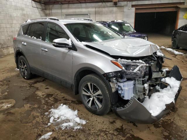 Photo 3 VIN: 2T3BFREV9JW824110 - TOYOTA RAV4 