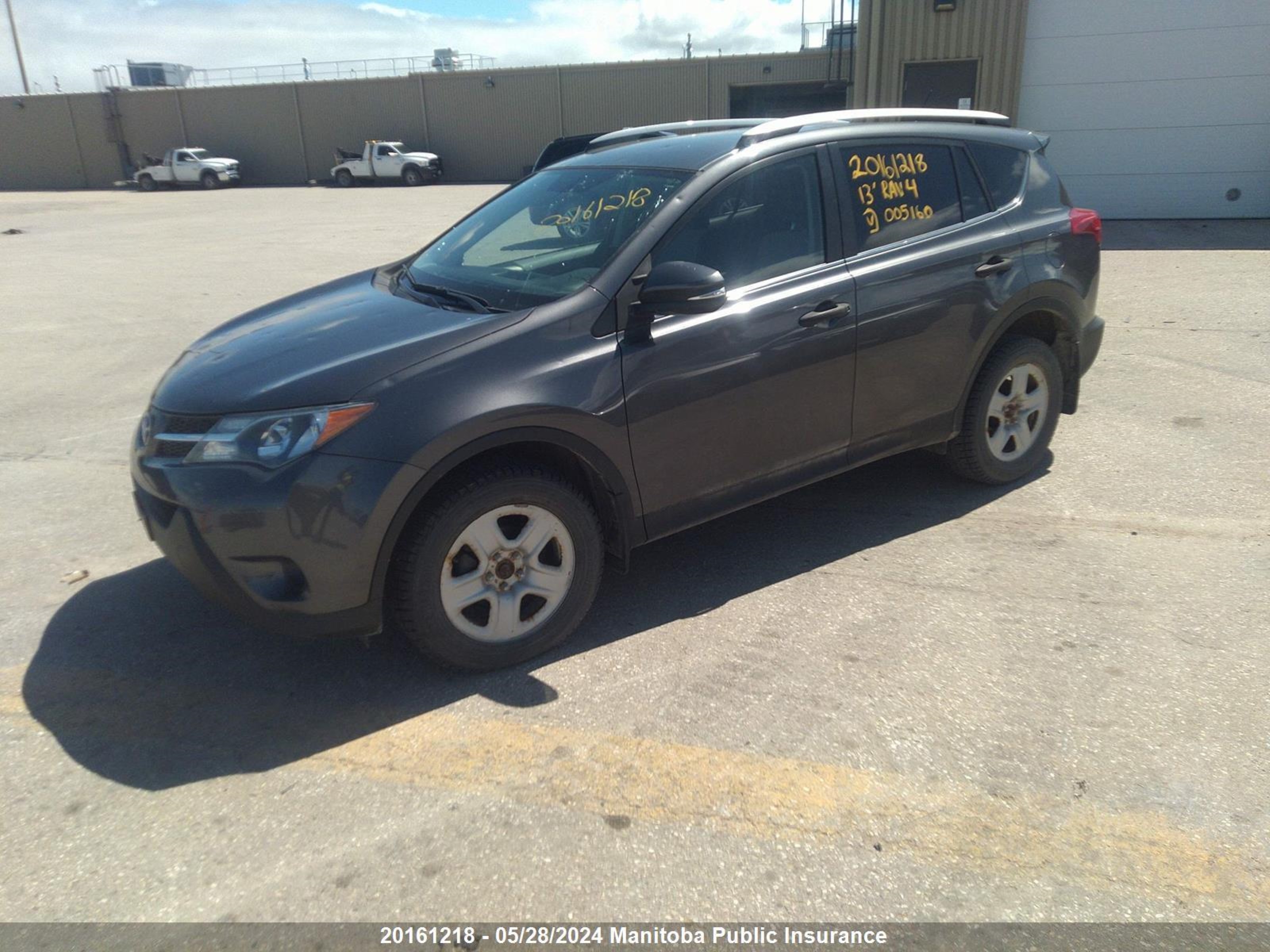 Photo 1 VIN: 2T3BFREVXDW005160 - TOYOTA RAV 4 