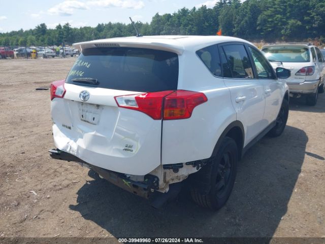 Photo 3 VIN: 2T3BFREVXFW332435 - TOYOTA RAV4 