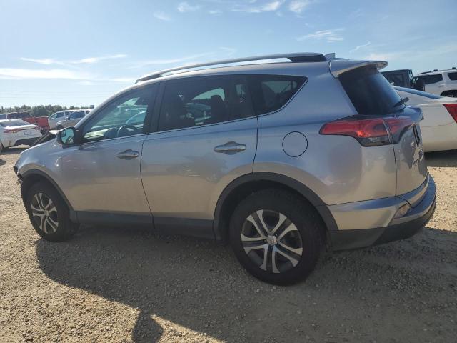 Photo 1 VIN: 2T3BFREVXHW600810 - TOYOTA RAV4 LE 