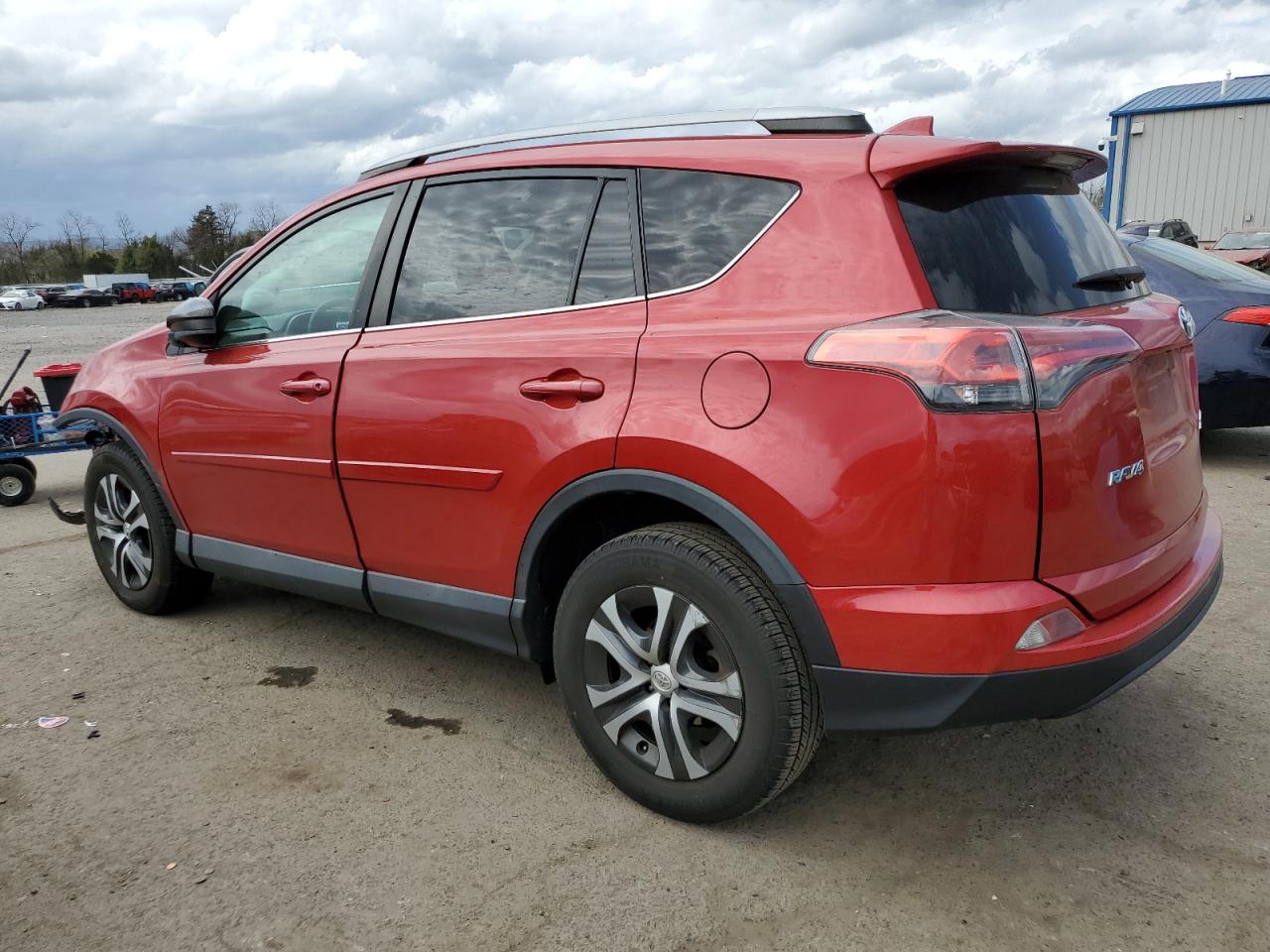 Photo 1 VIN: 2T3BFREVXHW610852 - TOYOTA RAV 4 