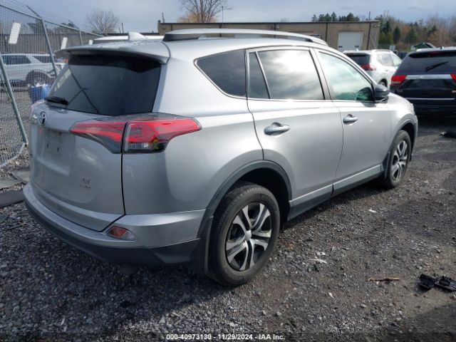 Photo 3 VIN: 2T3BFREVXHW631605 - TOYOTA RAV4 