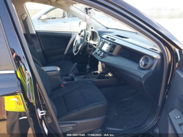 Photo 4 VIN: 2T3BFREVXJW723352 - TOYOTA RAV4 