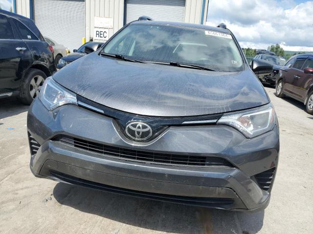 Photo 4 VIN: 2T3BFREVXJW755511 - TOYOTA RAV4 LE 