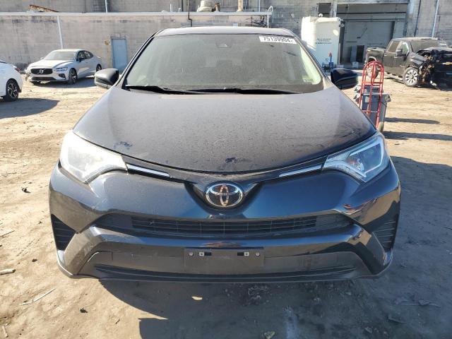 Photo 4 VIN: 2T3BFREVXJW758957 - TOYOTA RAV4 LE 