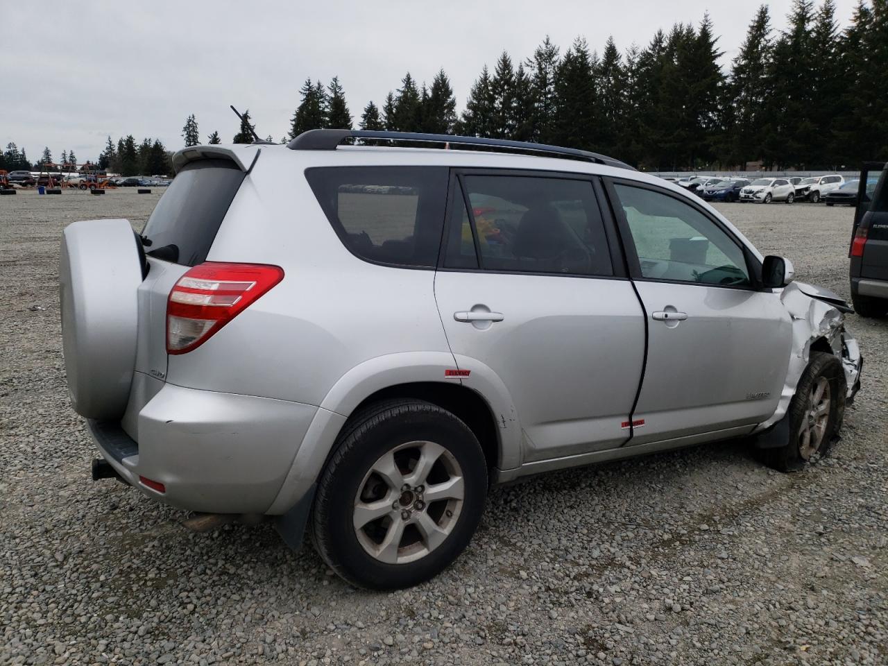 Photo 2 VIN: 2T3BK31V49W007931 - TOYOTA RAV 4 