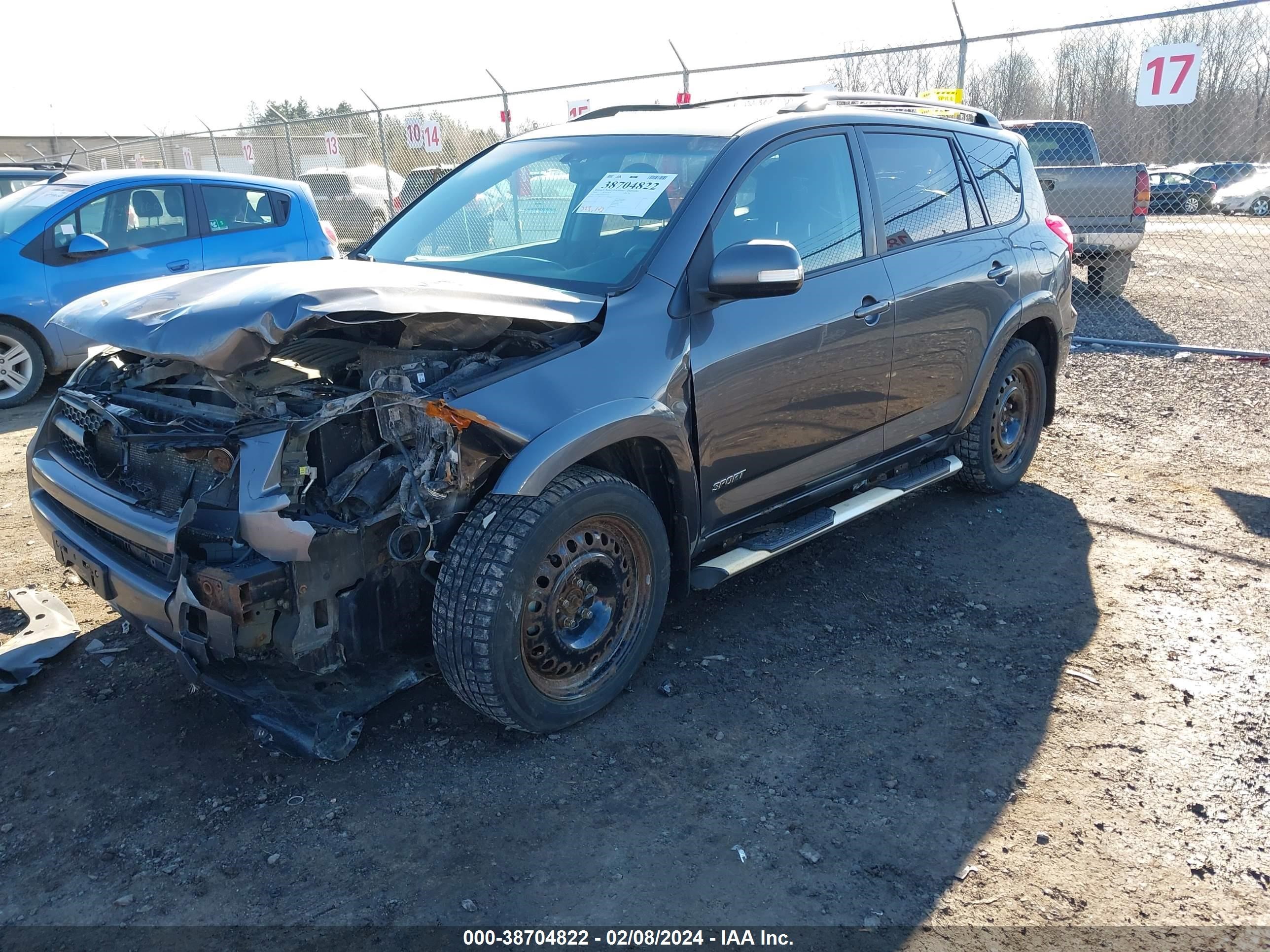 Photo 1 VIN: 2T3BK32V09W001400 - TOYOTA RAV 4 