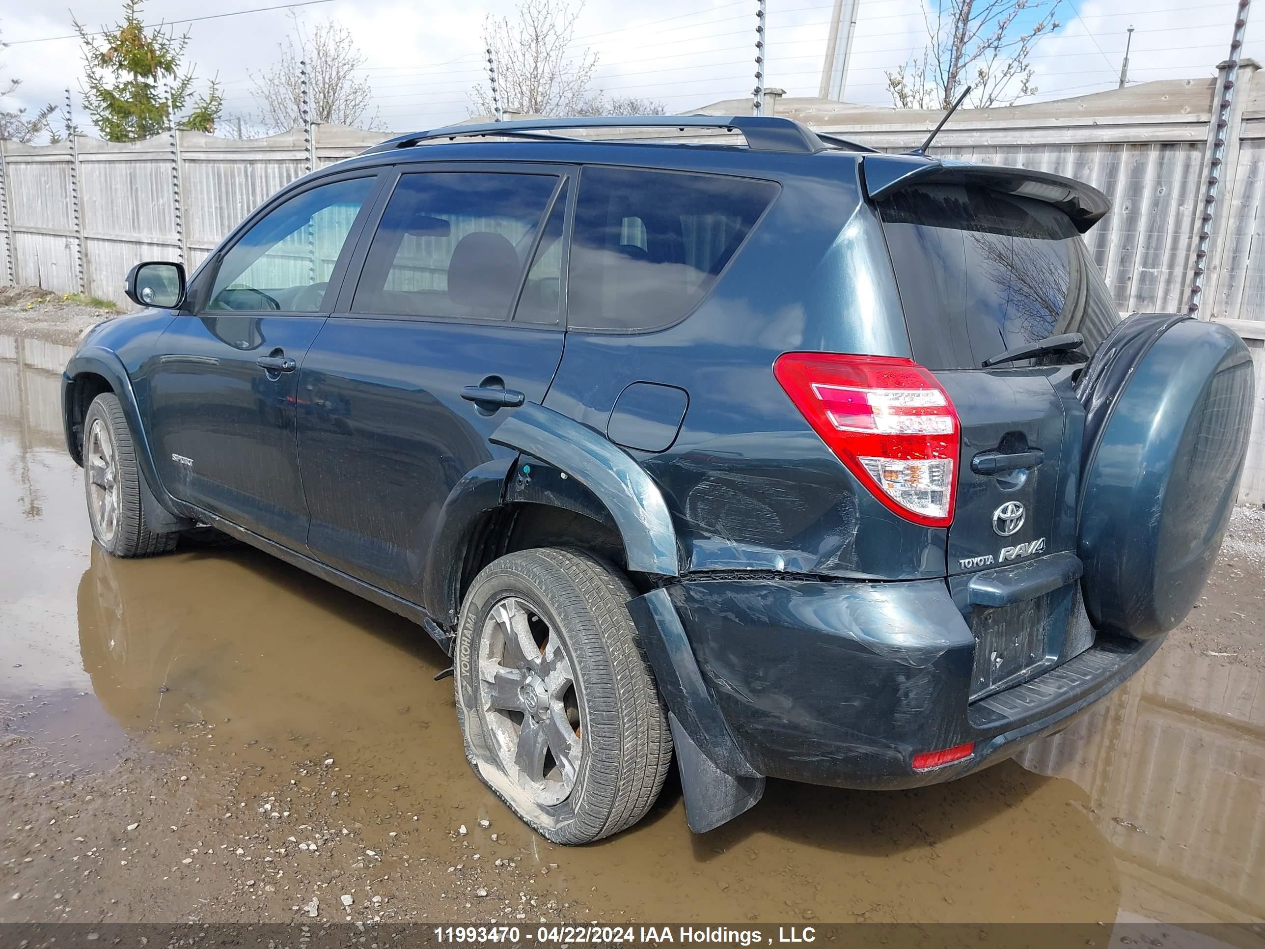 Photo 2 VIN: 2T3BK32V89W004030 - TOYOTA RAV 4 