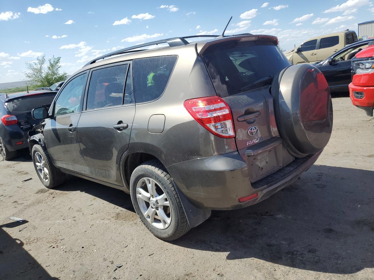 Photo 1 VIN: 2T3BK4DV2BW052356 - TOYOTA RAV 4 