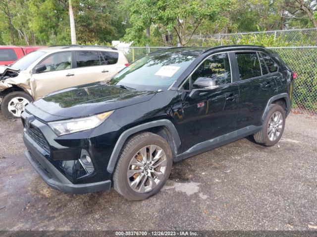 Photo 1 VIN: 2T3C1RFV0KW028882 - TOYOTA RAV4 