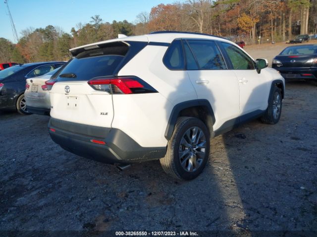 Photo 3 VIN: 2T3C1RFV0LW057882 - TOYOTA RAV4 