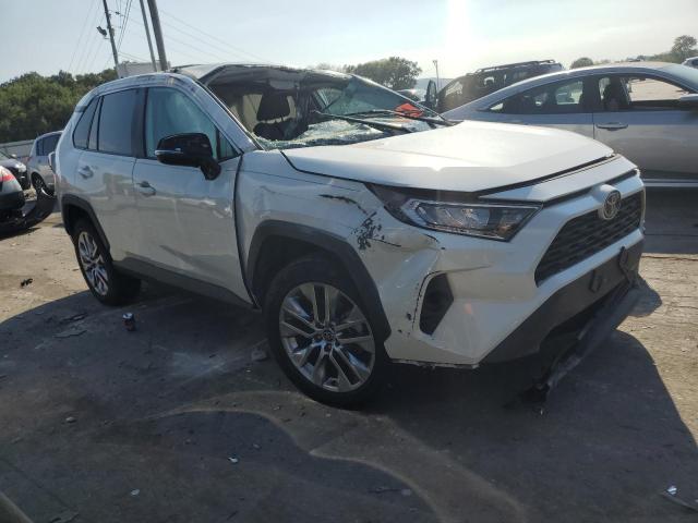 Photo 3 VIN: 2T3C1RFV0MW159572 - TOYOTA RAV4 XLE P 