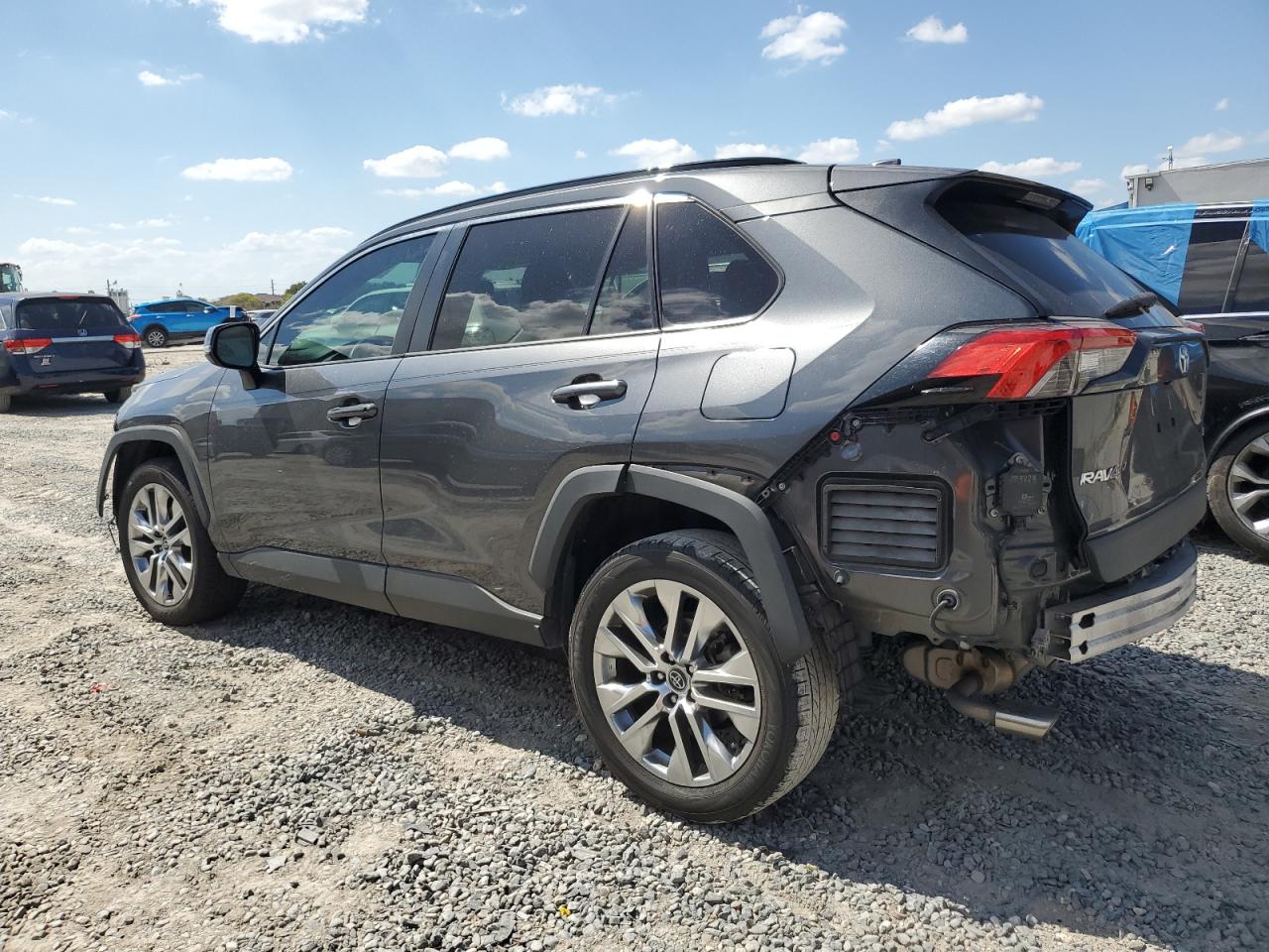 Photo 1 VIN: 2T3C1RFV2LC058923 - TOYOTA RAV 4 