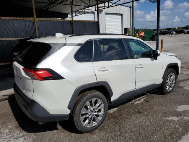 Photo 2 VIN: 2T3C1RFV2MW118182 - TOYOTA RAV4 XLE P 